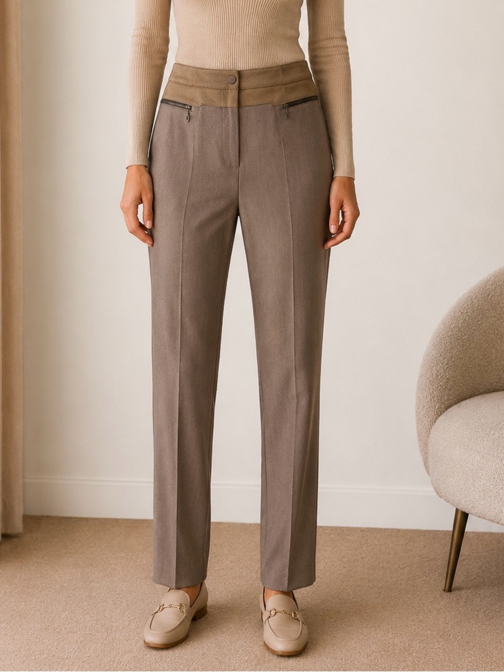 NWT Femmes Je Vous Paris pants. Beige. Medium. Made in France